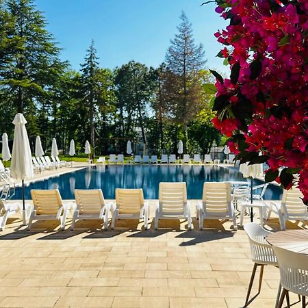 Queen Nelly Park Naousa Dış mekan fotoğraf