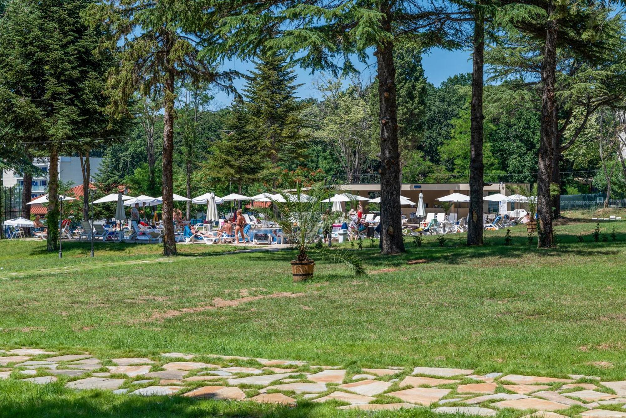 Queen Nelly Park Naousa Dış mekan fotoğraf
