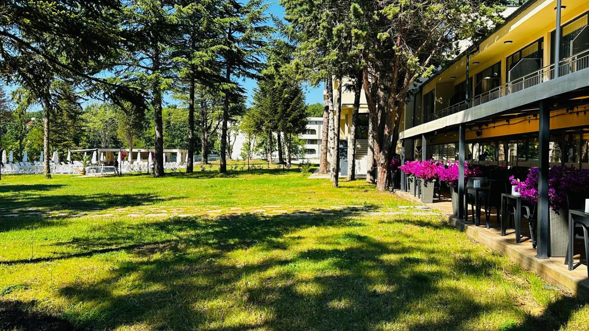 Queen Nelly Park Naousa Dış mekan fotoğraf